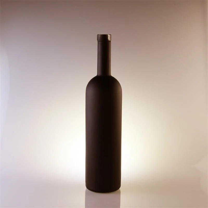 750ml 680g surface frosted vodka bottle