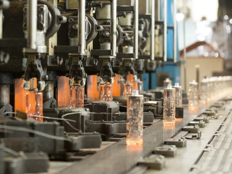 How glass bottles are made do you know