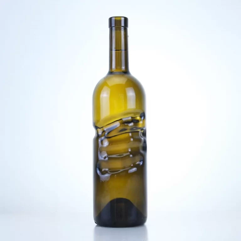 241-750ml rise bottom glass spary bottle with embossing for wine