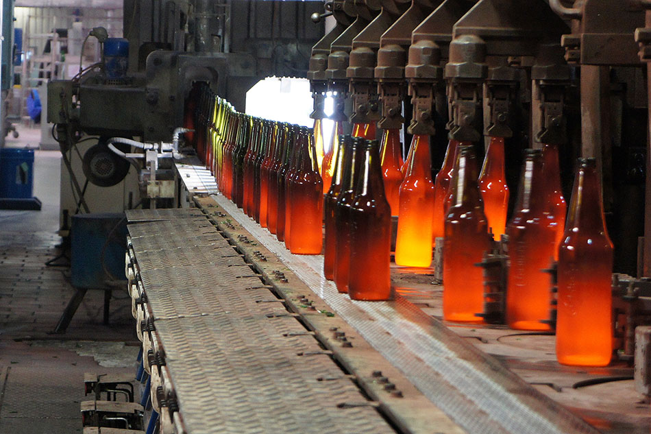 Five factors affecting the manufacture of high-quality glass bottles